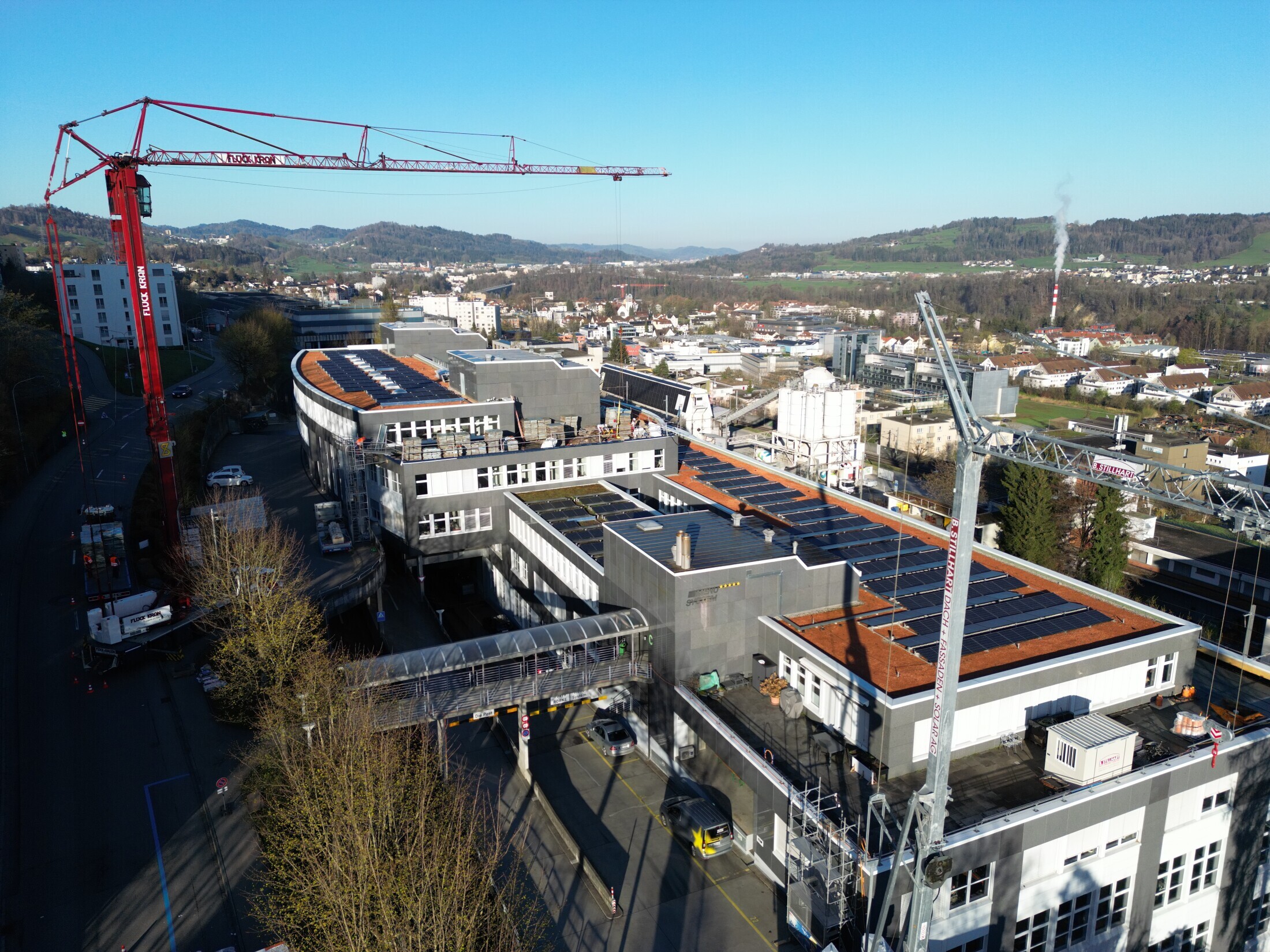 Effizienz und Präzision auf der Grossbaustelle Hechtacker, St. Gallen