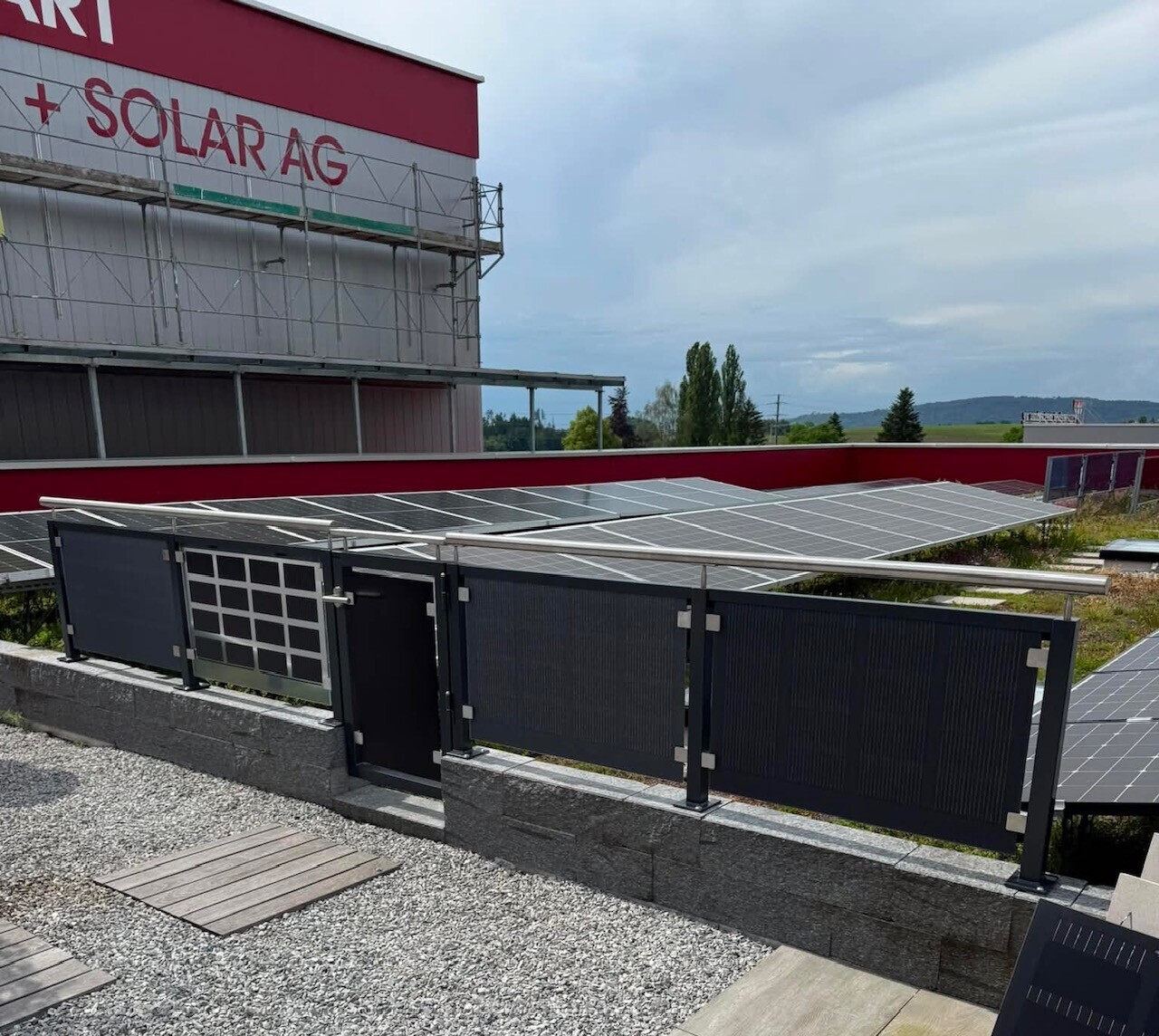 Solargeländer – Strom erzeugen mit Stil